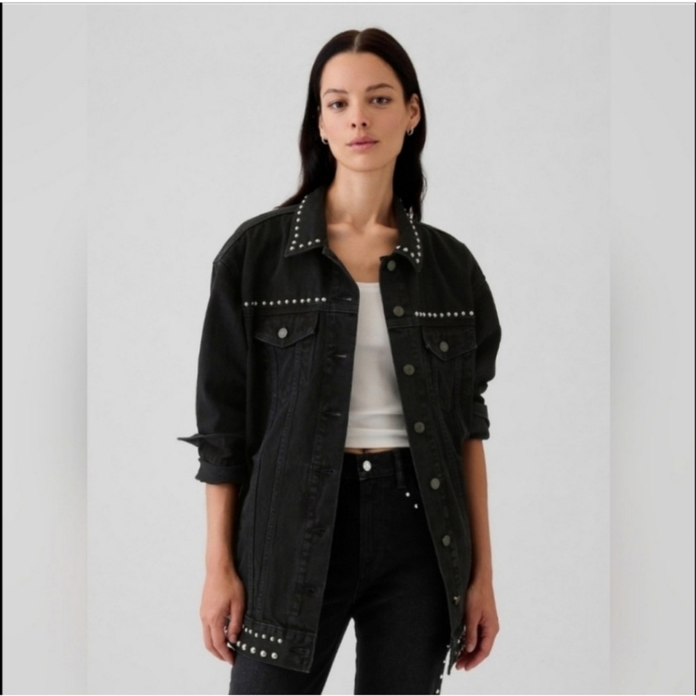 GAP Oversized Black Studded Jean Jacket Size M